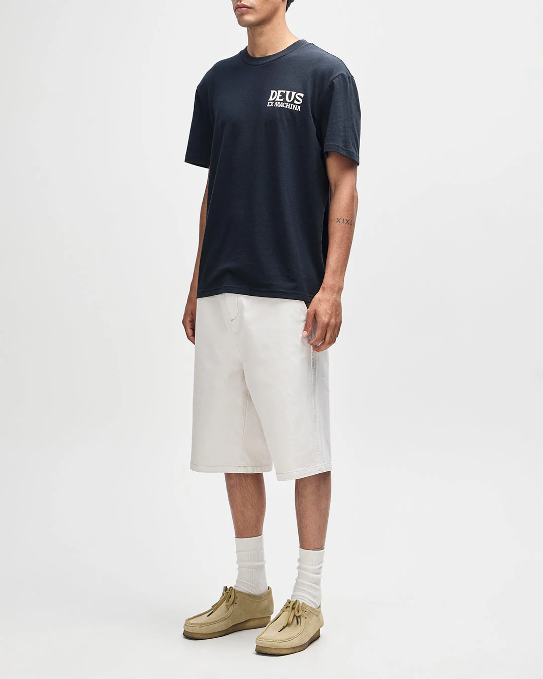 Chinook Tee - Black - Image 9