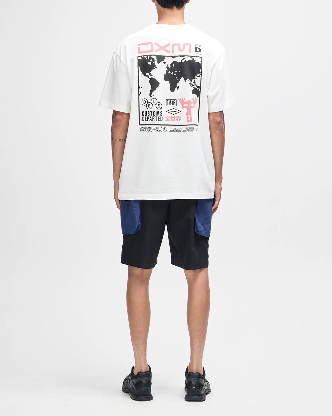 Duck Dive Short - Black - Image 6