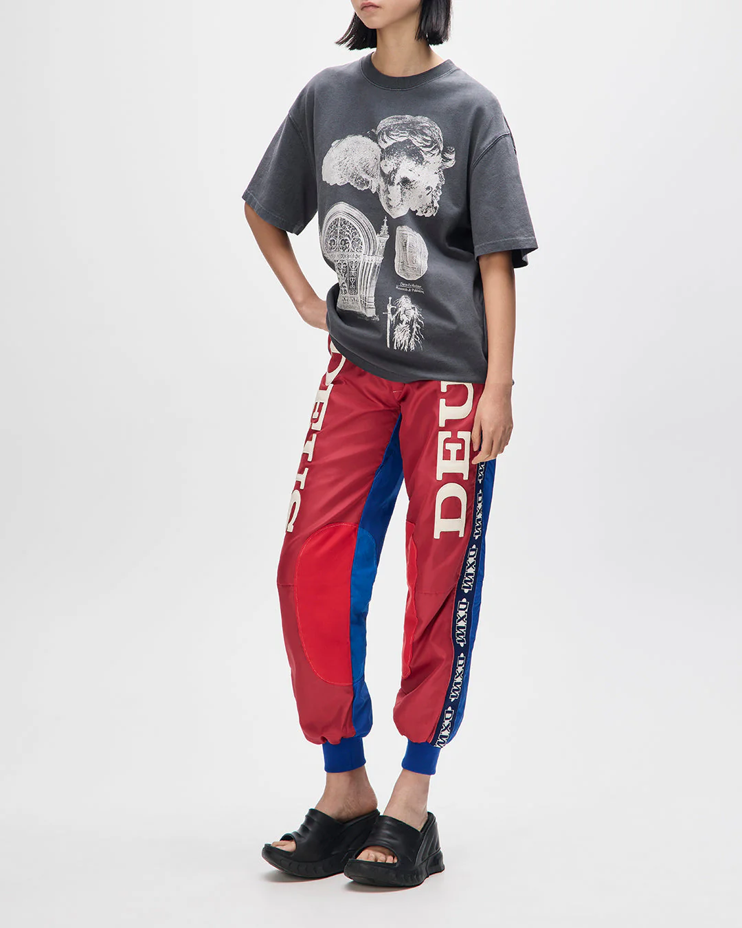 Invocation Tee - Anthracite - Image 10