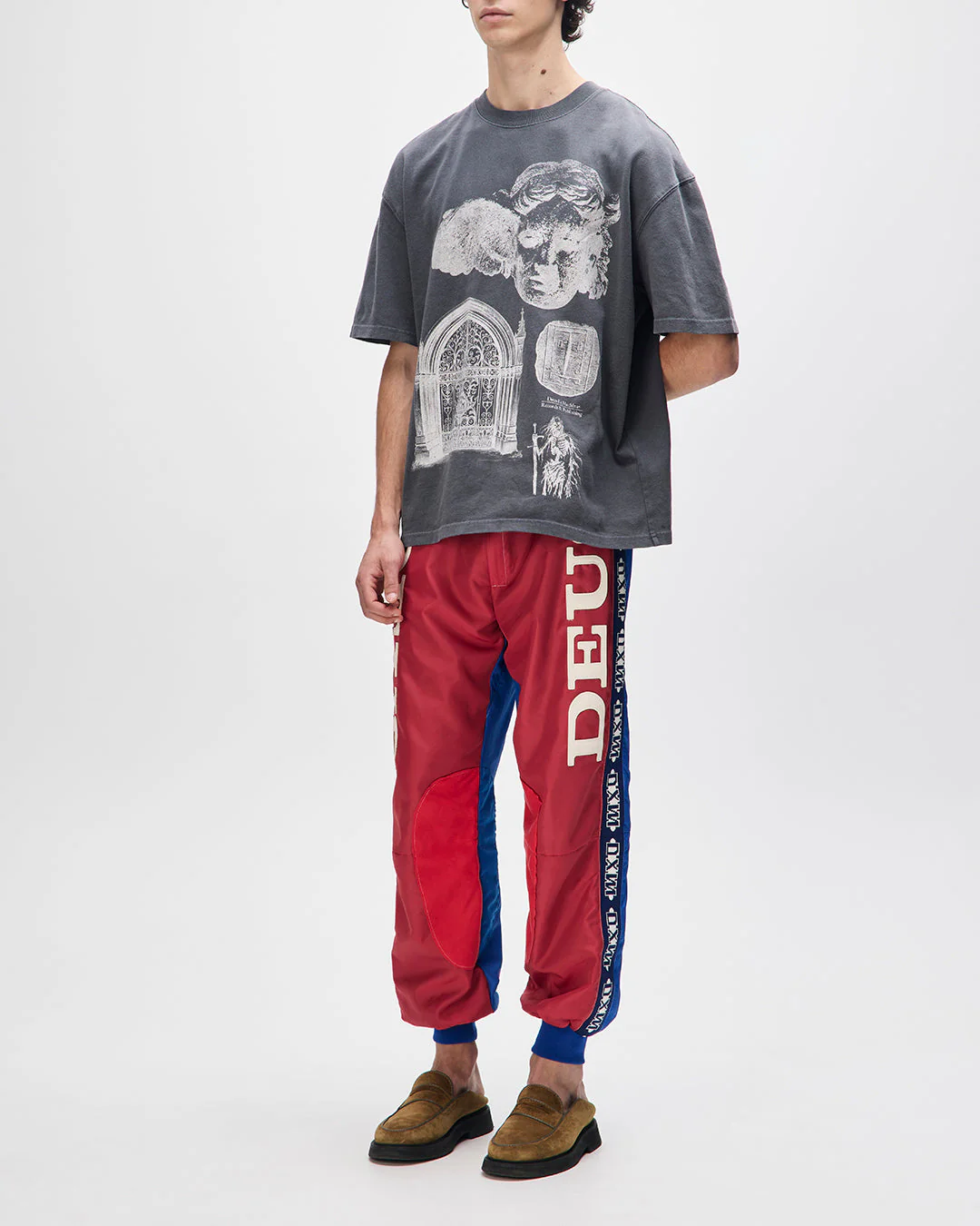 Invocation Tee - Anthracite - Image 8