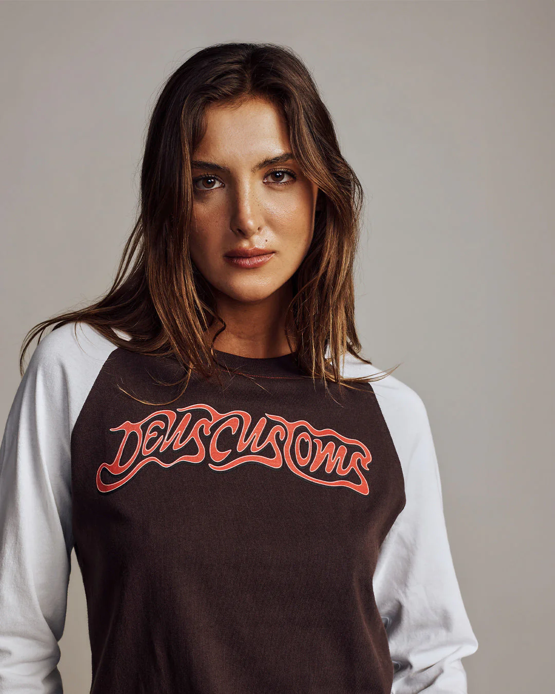 Rocca Raglan Tee - Java Brown - Image 2