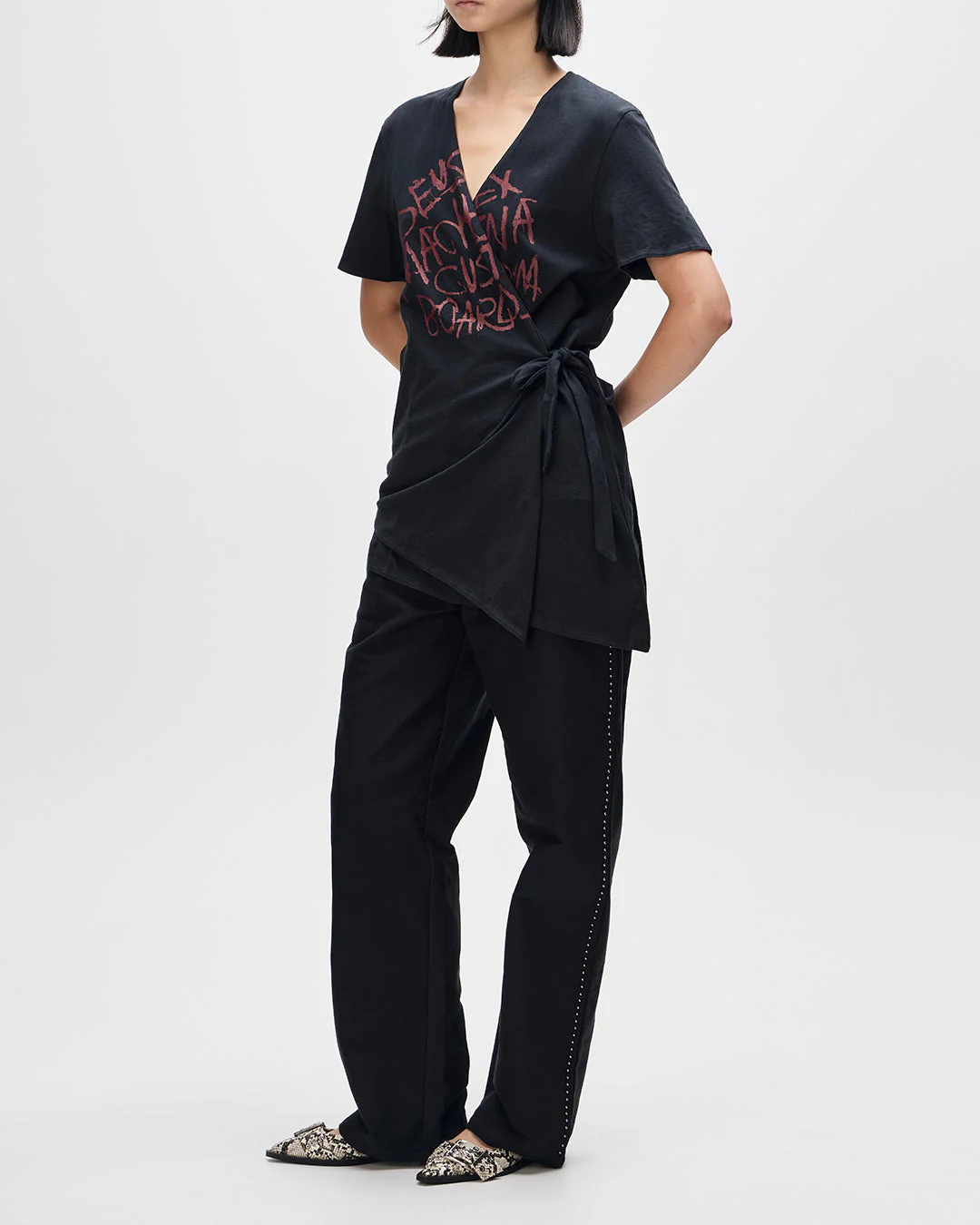 Rogue Wrap Tee - Black - Image 6